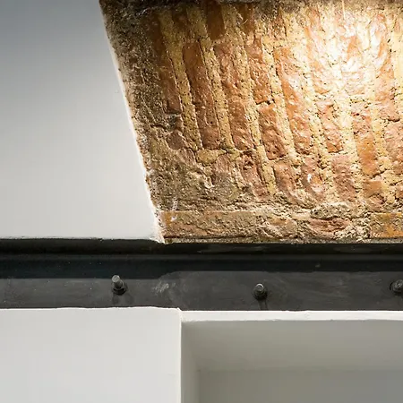 Miracolo Al Duomo Smart ベッド・アンド・ブレックファスト 4*