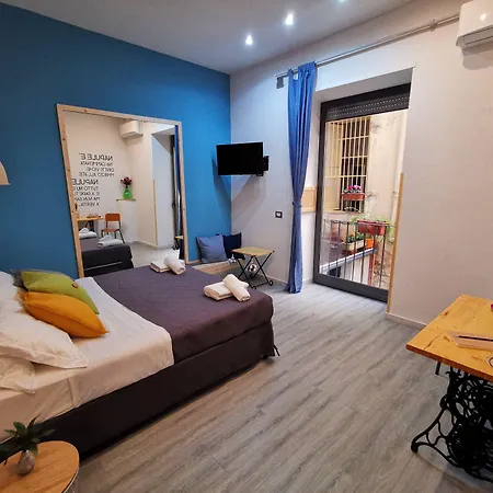 Miracolo Al Duomo Smart 4* ナポリ