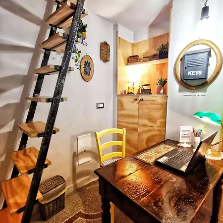 Miracolo Al Duomo Smart Neapel